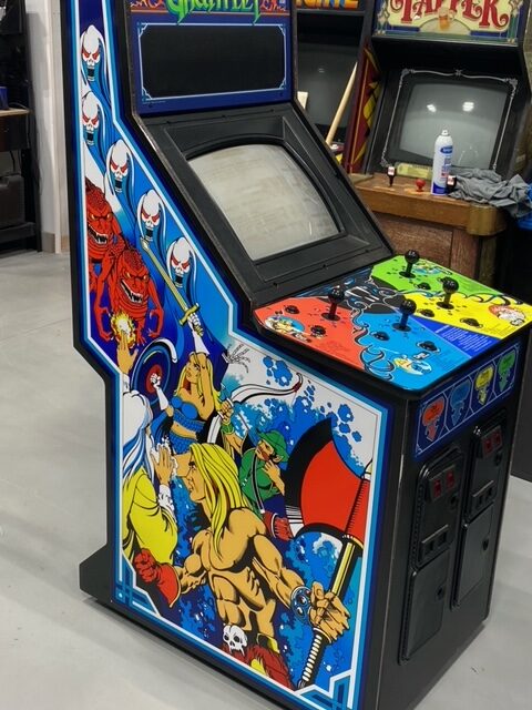 Fully Restored 1985 Gauntlet Arcade Machine - Pixels Arcade Machines