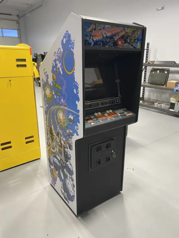 Original Restored Atari Asteroids Deluxe - Image 4