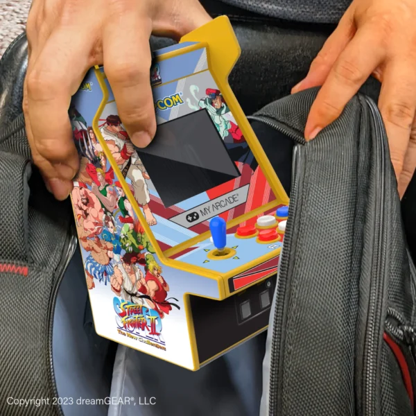 6.7" Capcom Portable Micro Pro Arcade Game Street Fighter 2 The New Challengers and Champion Edition