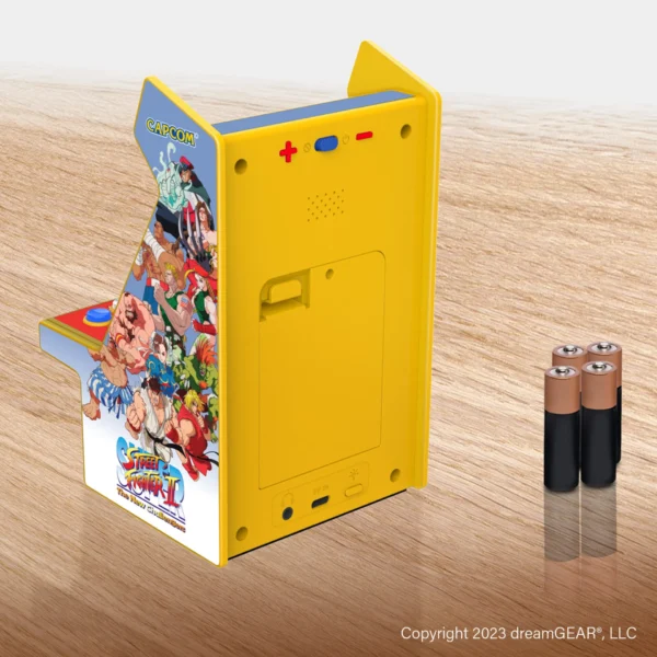 6.7" Capcom Portable Micro Pro Arcade Game Street Fighter 2 The New Challengers and Champion Edition
