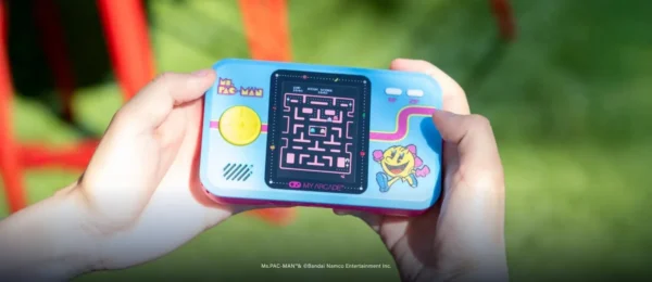 2.75" Ms Pac Man Hand Held Pocket Player Pro Portable Arcade Game