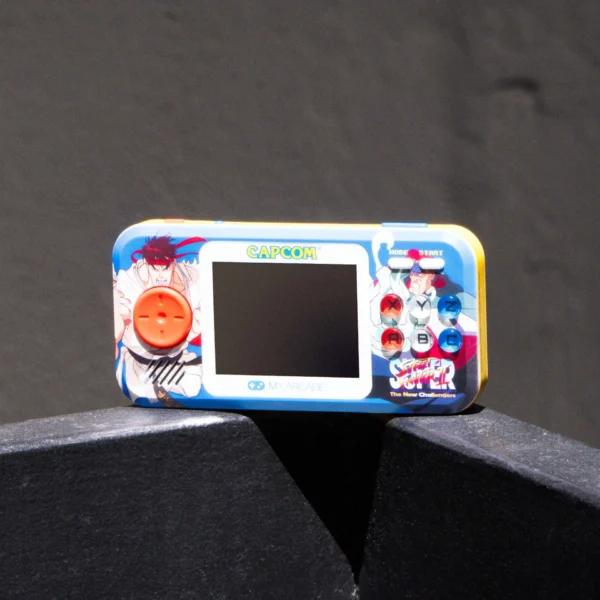 2.75" Street Fighter 2 Hand Held Pocket Player Pro Portable Arcade Game
